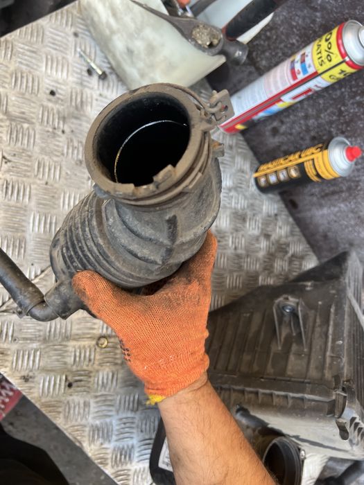 Патрубок гофра 2.5 Хюндай х-1 hyundai h1 год 11