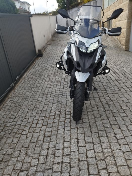 Mota Benelli trk502x