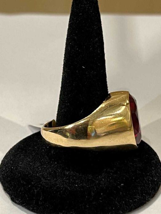 Złoty sygnet z nat. rubinem, pr585, rozm 23, 19.86gr/Komis Krzysiek