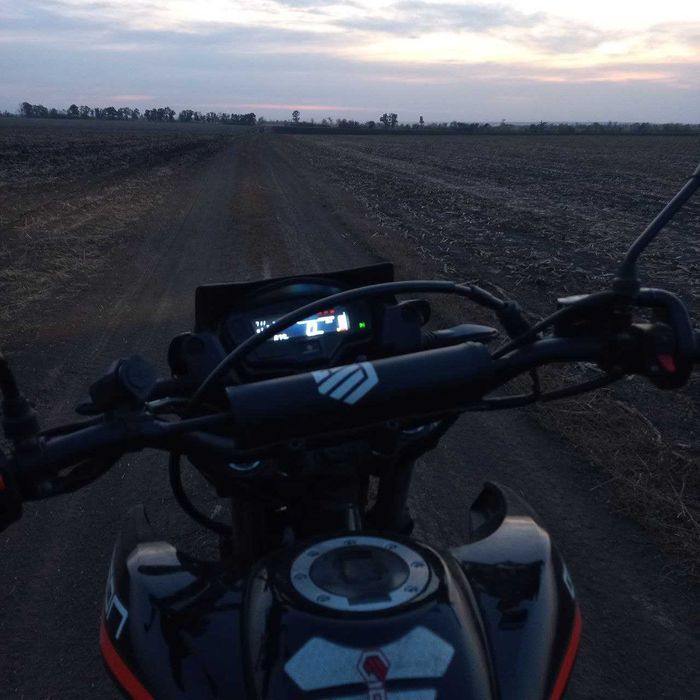 Geon X-Line 250 4 клапанний, 6-ступка, балансвал 2025