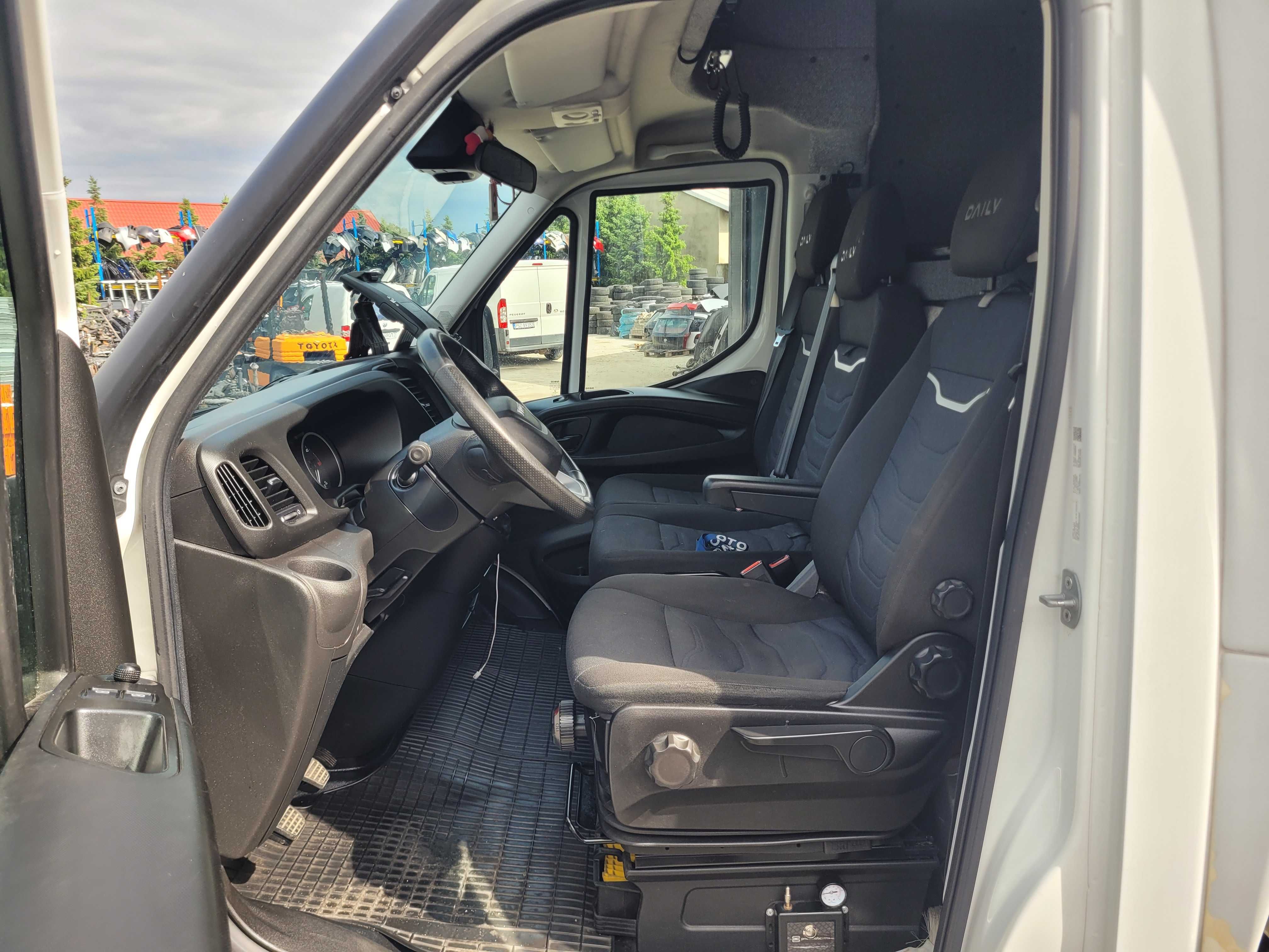 Iveco Daily Autolaweta 2021r 3.0 Diesel Manual Sypialka Tachograf