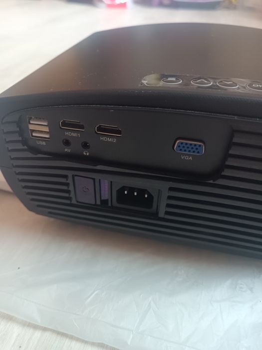 Проектор Wzatco + смарт приставка