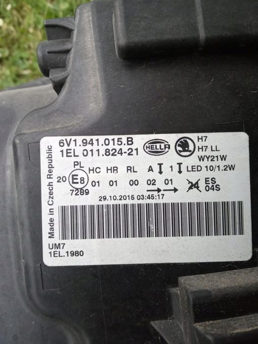 Skoda fabia 3 6v1941015b 6v1941016b Lampy komplet