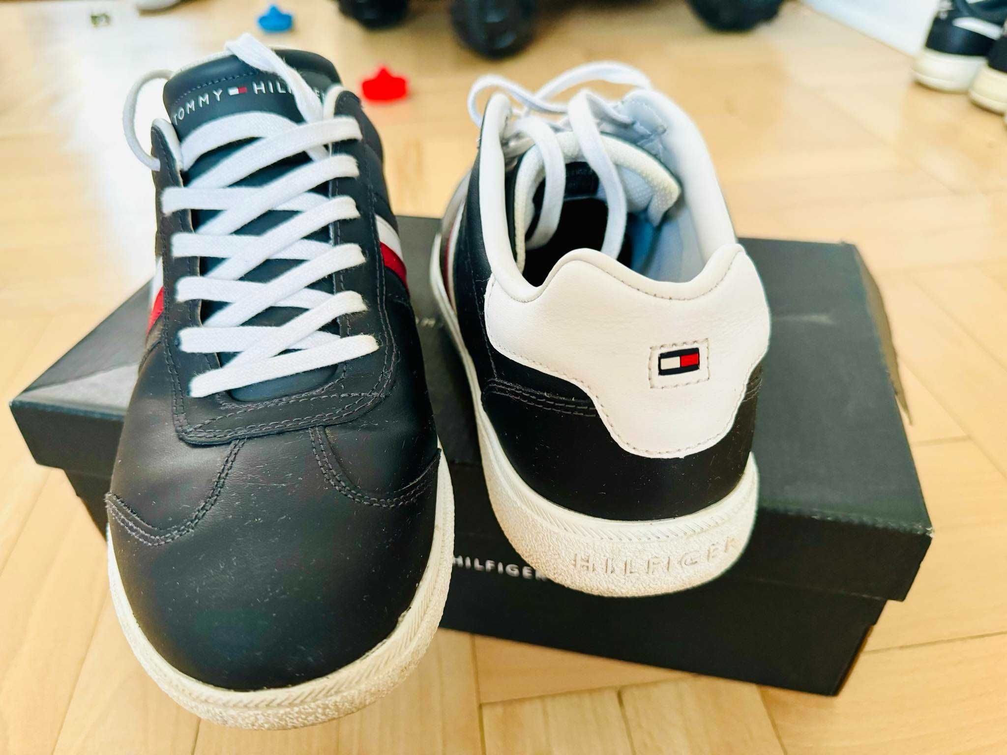 Buty Tommy Hilfiger rozmiar 42/43 - oryginalne