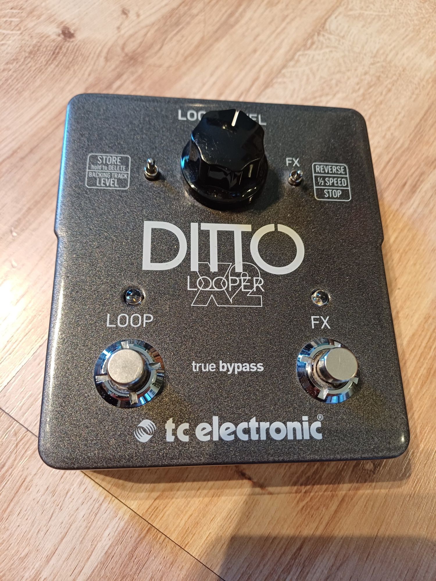 TC Electronic Ditto Looper x2