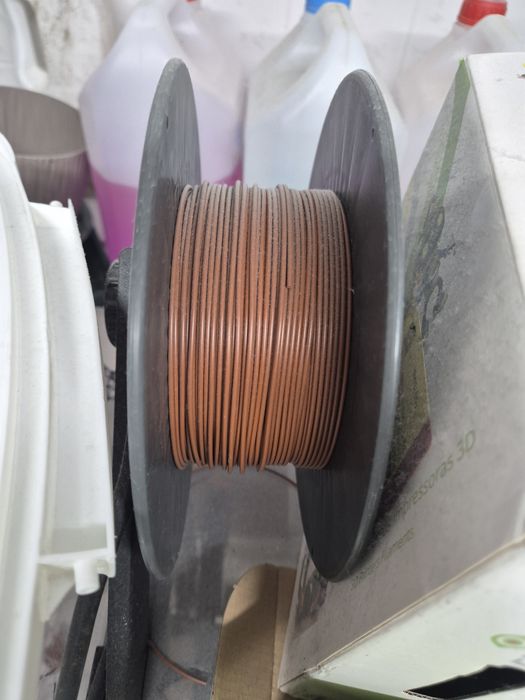 Impressora 3d com avaria