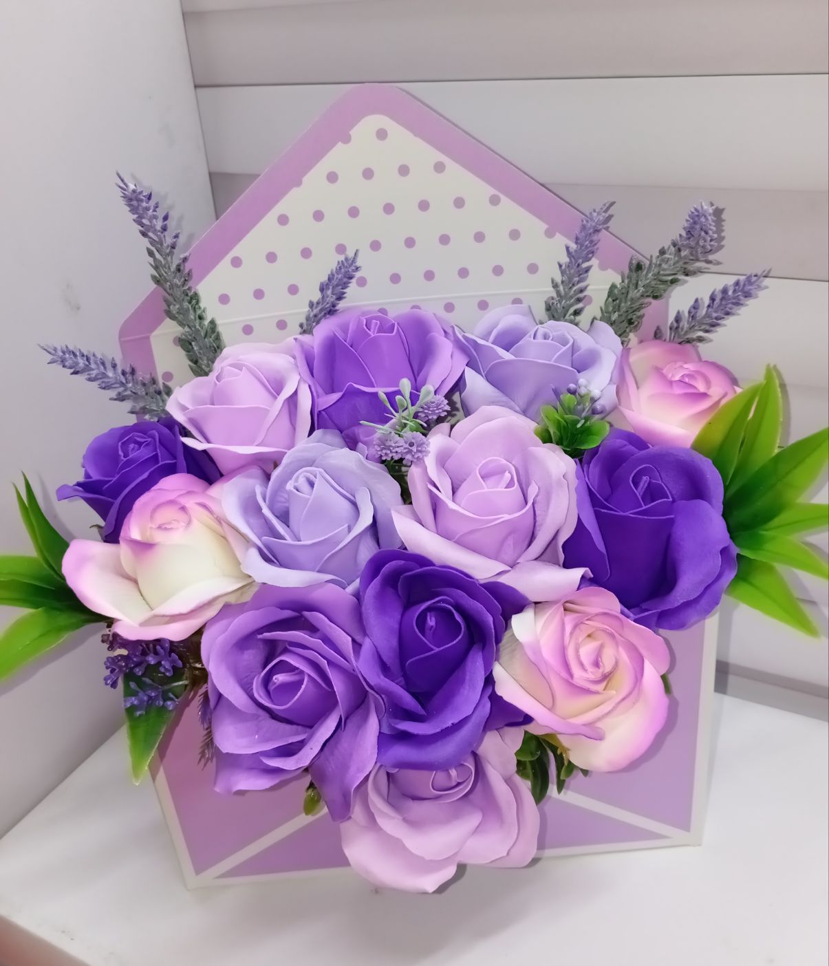 Букеты из мыльных роз