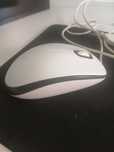 Rato Logitech e tapete