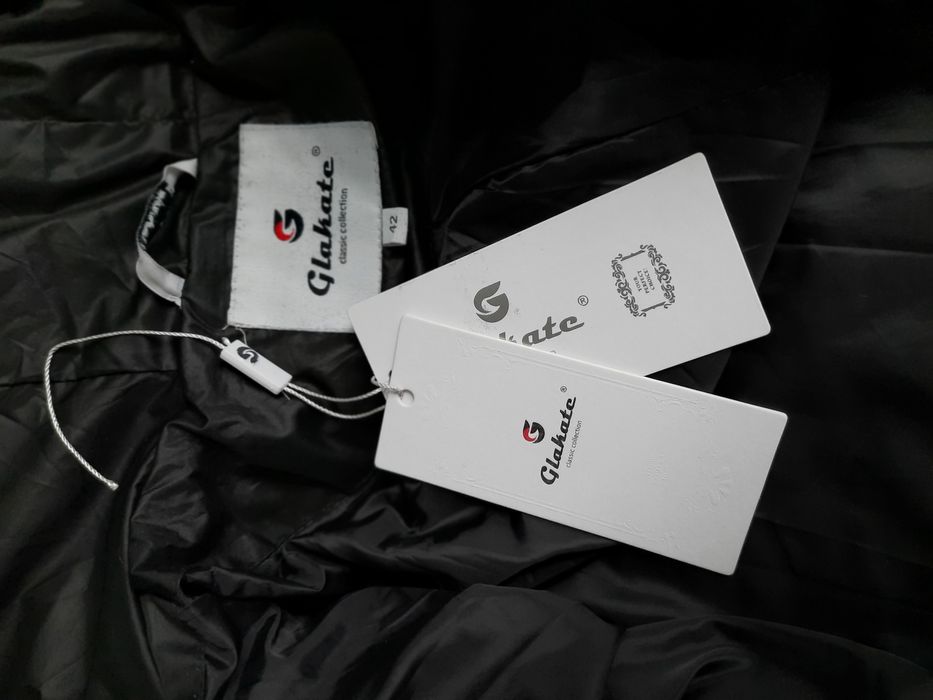 Kurtka płaszcz L/XL czarna z kapturem zima święta elegancka klasyczna