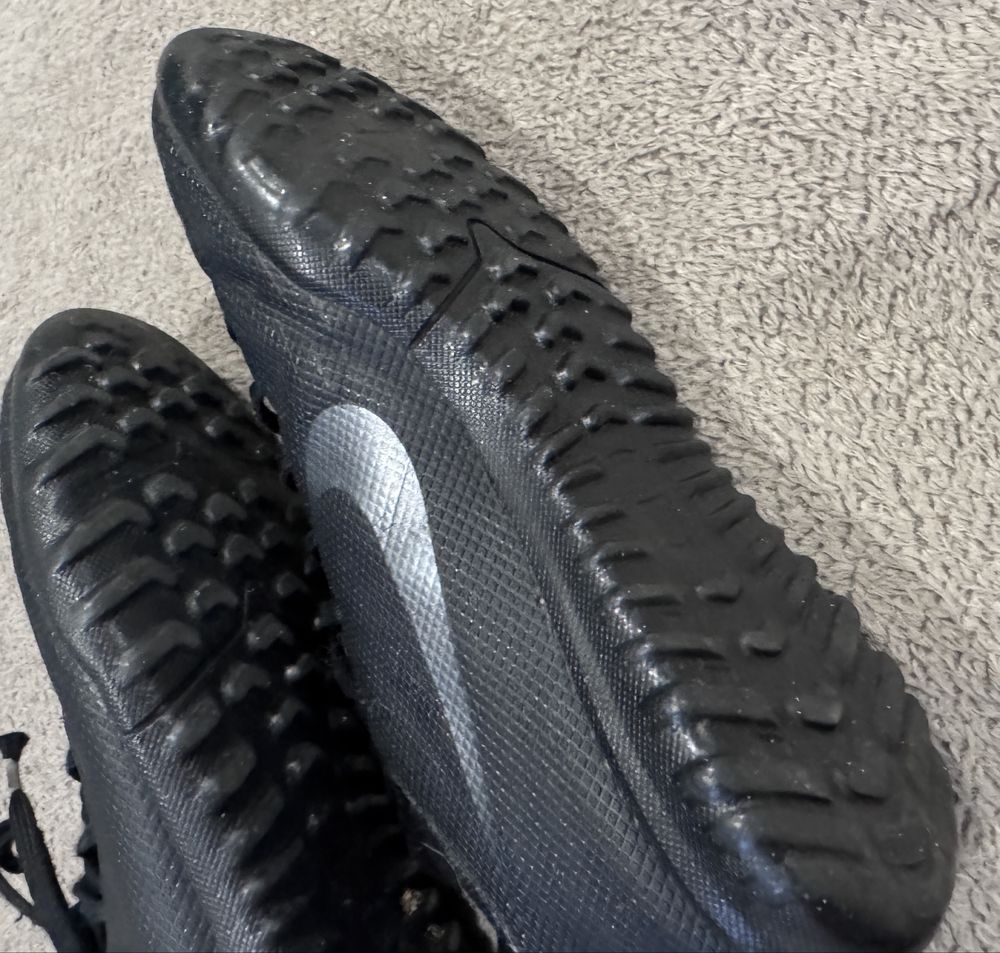 Buty  PIŁKARSKIE Turfy Orlik Nike