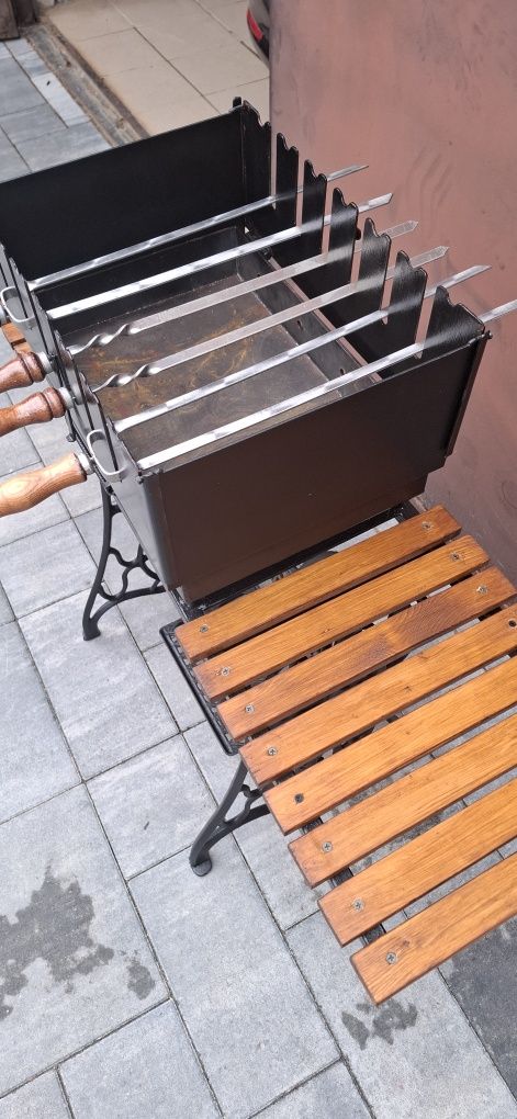 Grill ogrodowy loftowy