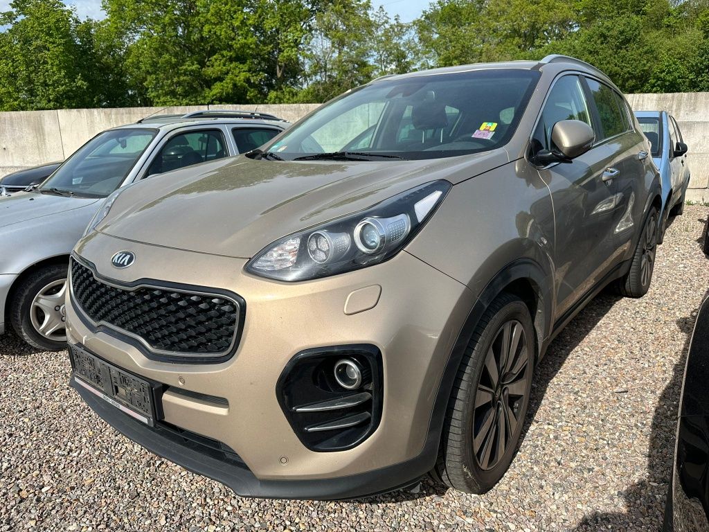 Kia Sportage 2.0 CRDI 136KM Bogate wyposażenie/USZKODZONY