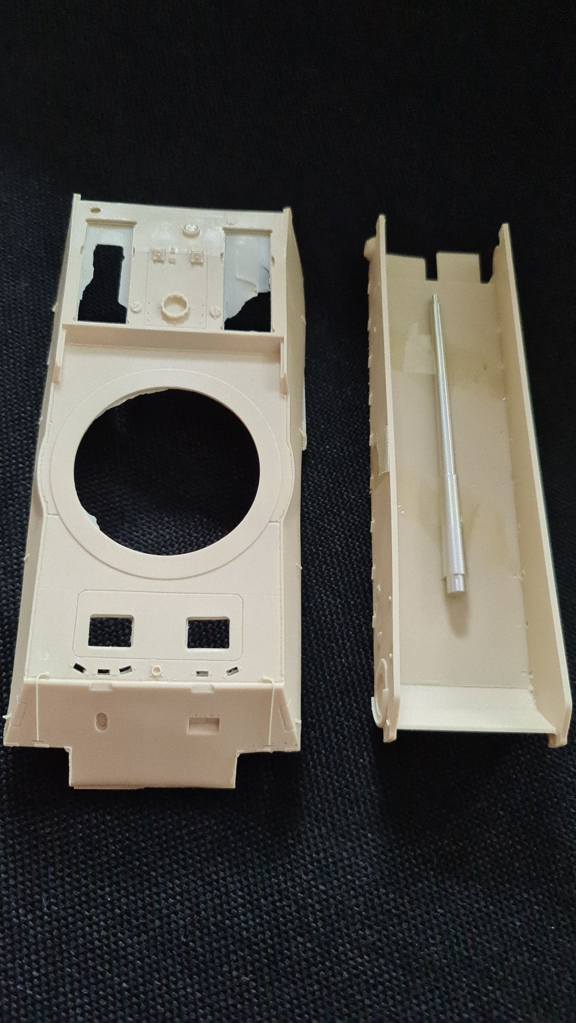 Model czołgu 1/35 German VK 7001 LOWE New Connection Models 1/35