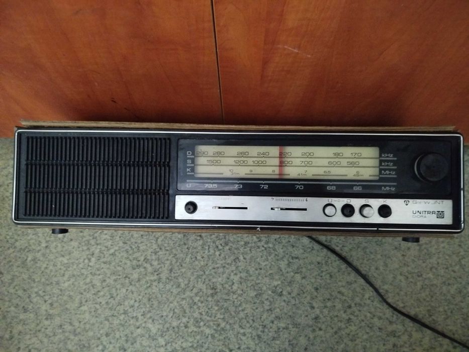 Radio Giewont Unitra Diora PRL na części do ogarnięcia nie sprawne