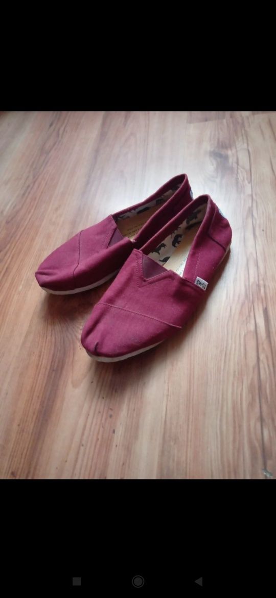 Burgundowe espadryle Toms 37