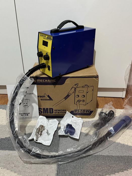 Stacja Lutownicza na gorące powietrze