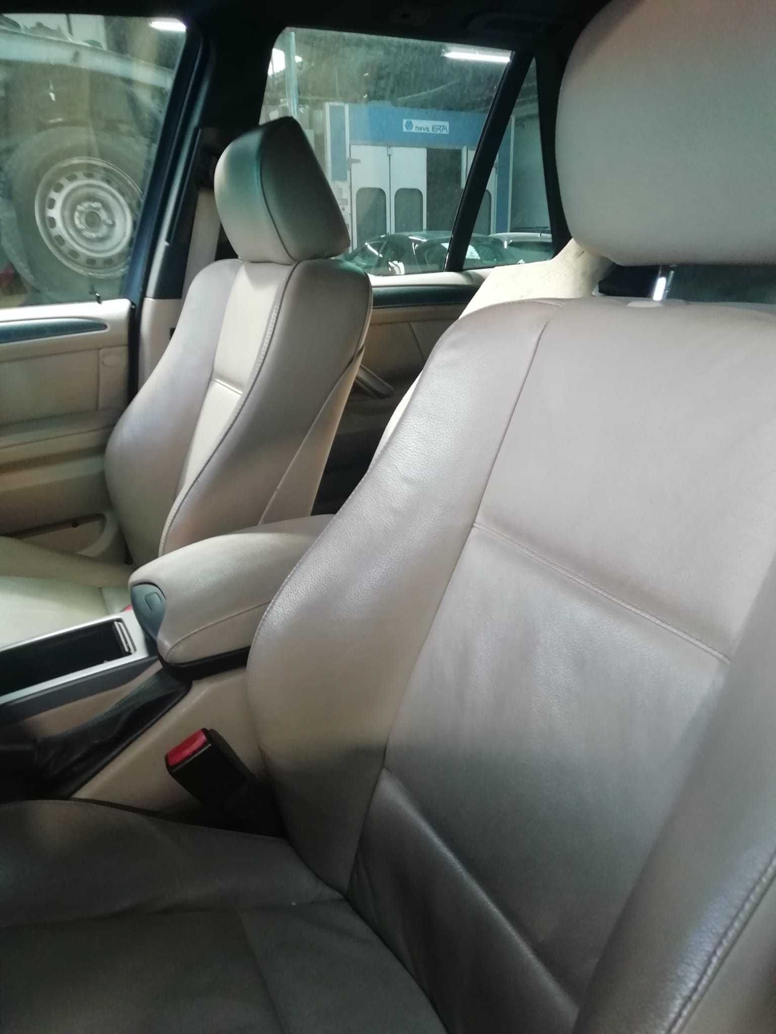 Vendo BMW X5 (para Peças)