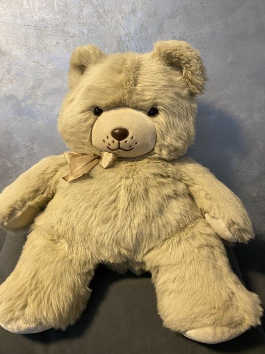 Продам 2 великі, чудові іграшки:)