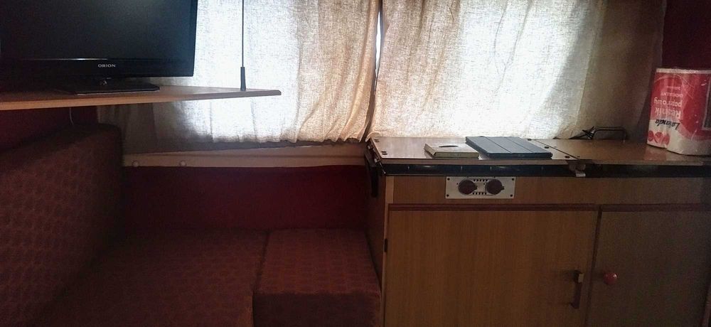 Przyczepa kempingowa Niewiadów N126E 1988r
