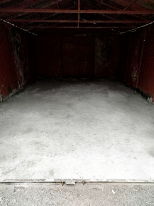 Сдам 2 гаража  на длительный срок