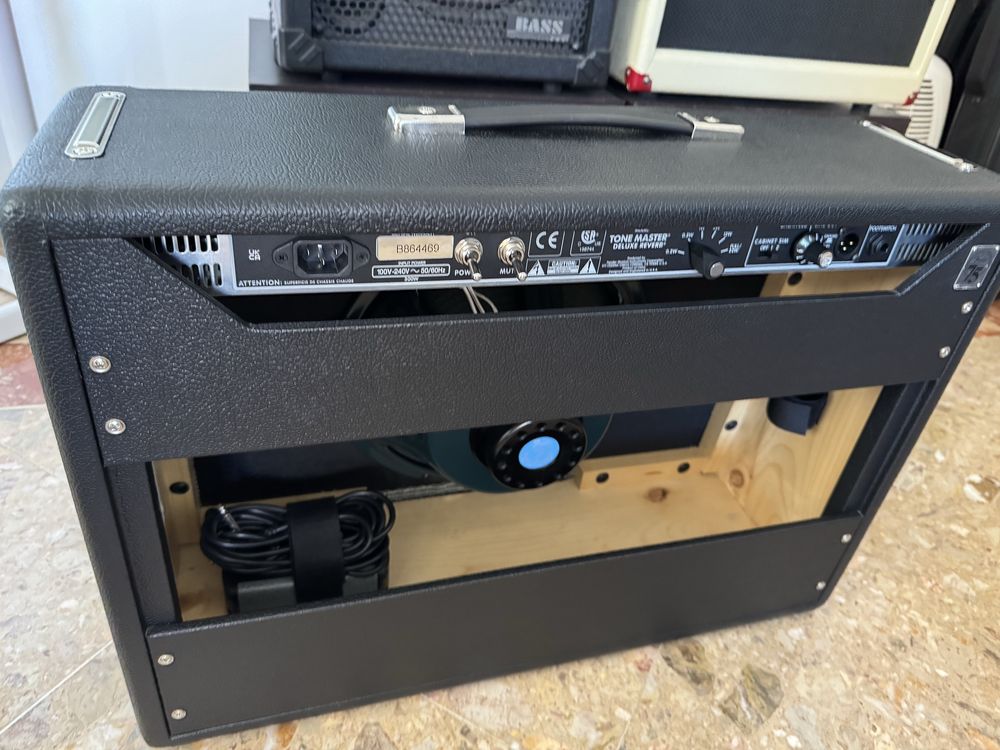 Fender Deluxe Reverb Tone Master