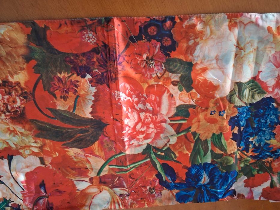 Lenço de pescoço ou usar como manta