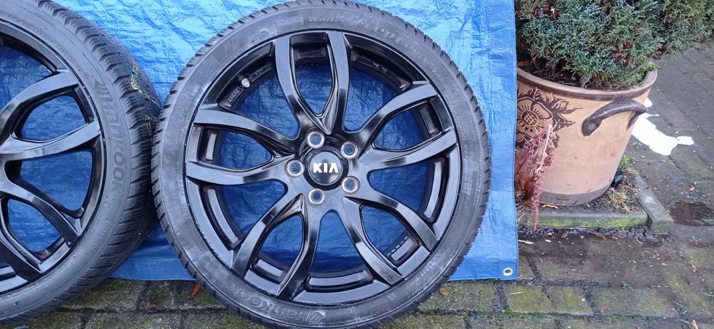 Felgi Koła Aluminiowe 225/40/R18 HANKOOK 7.5mm 5x114.3 KIA MAZDA HONDA