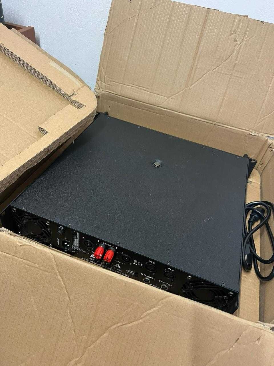 Amplificador 1050W – praticamente novo