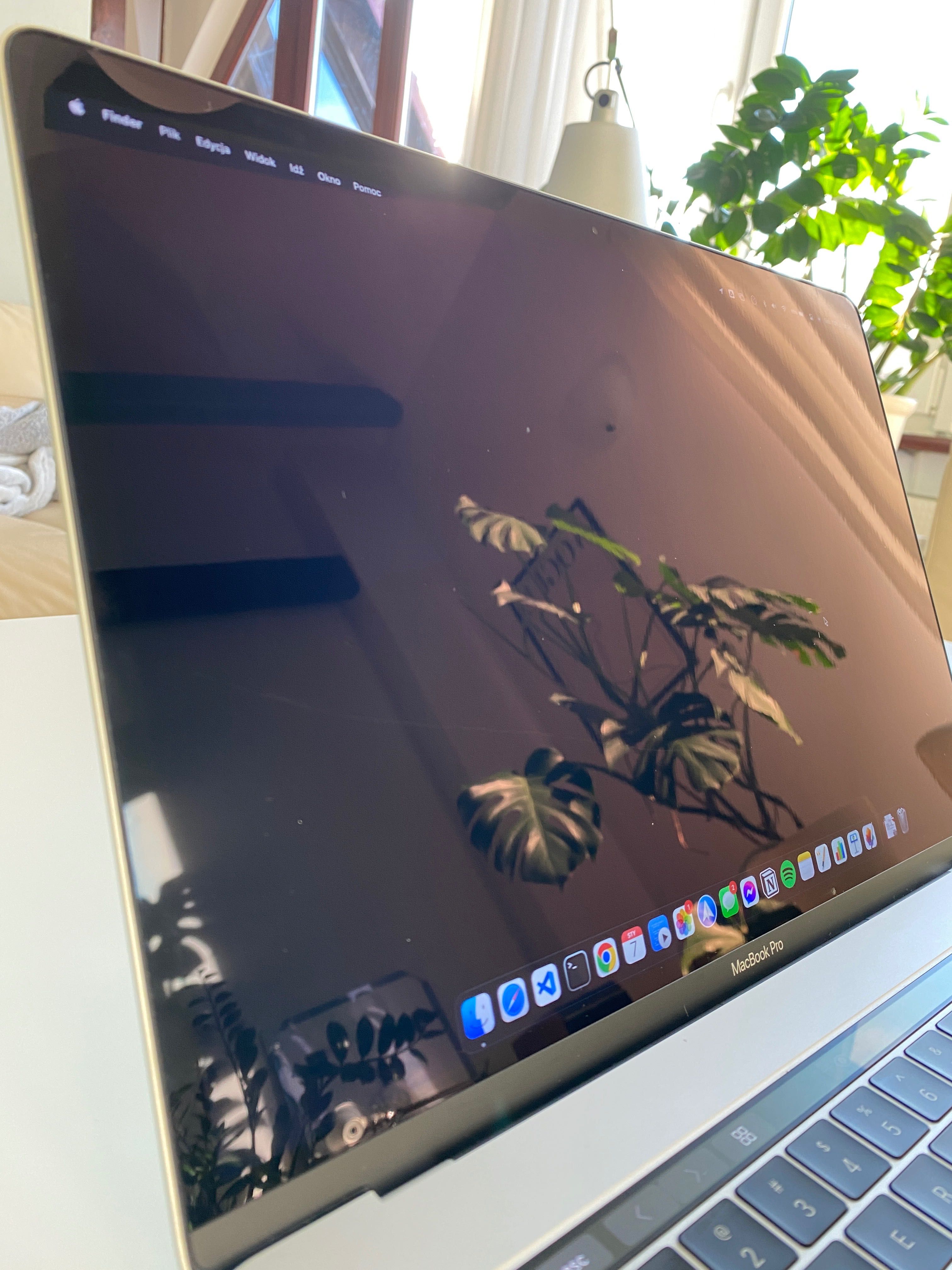 MacBook Pro 15' 2016 A1707, komplet, Stan idealny