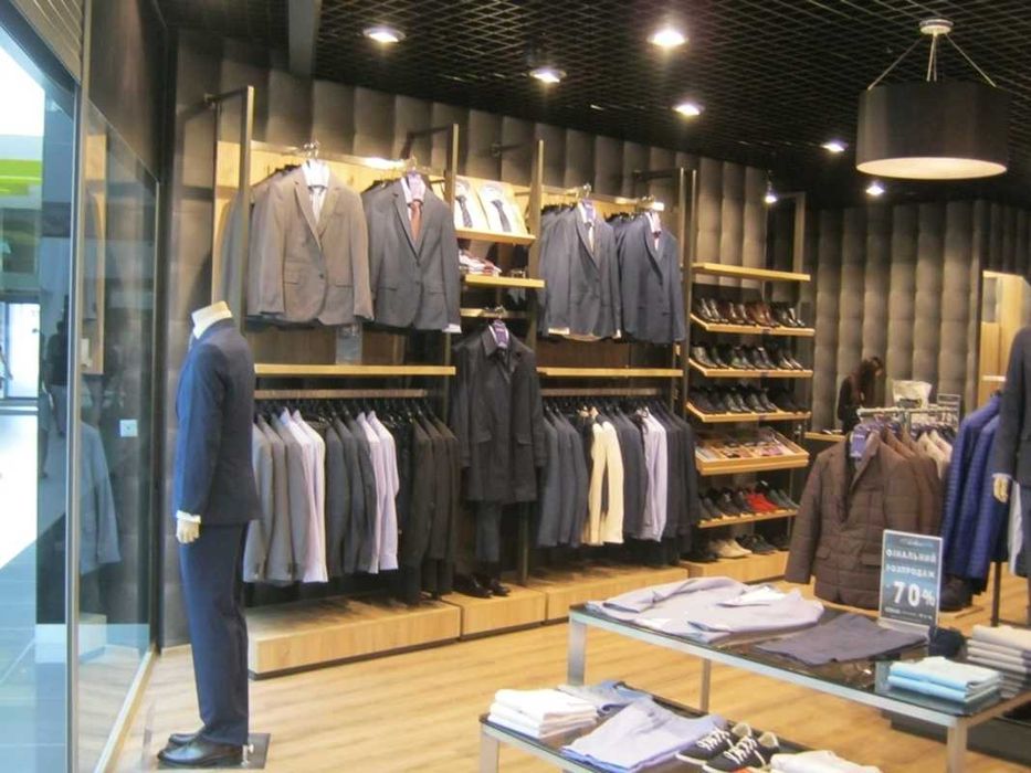 Обладнання, торгові меблі для магазинів одягу, взуття