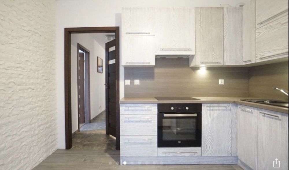 ROOM for rent to FEMALE Student at Wigilijna Street. Bills included !