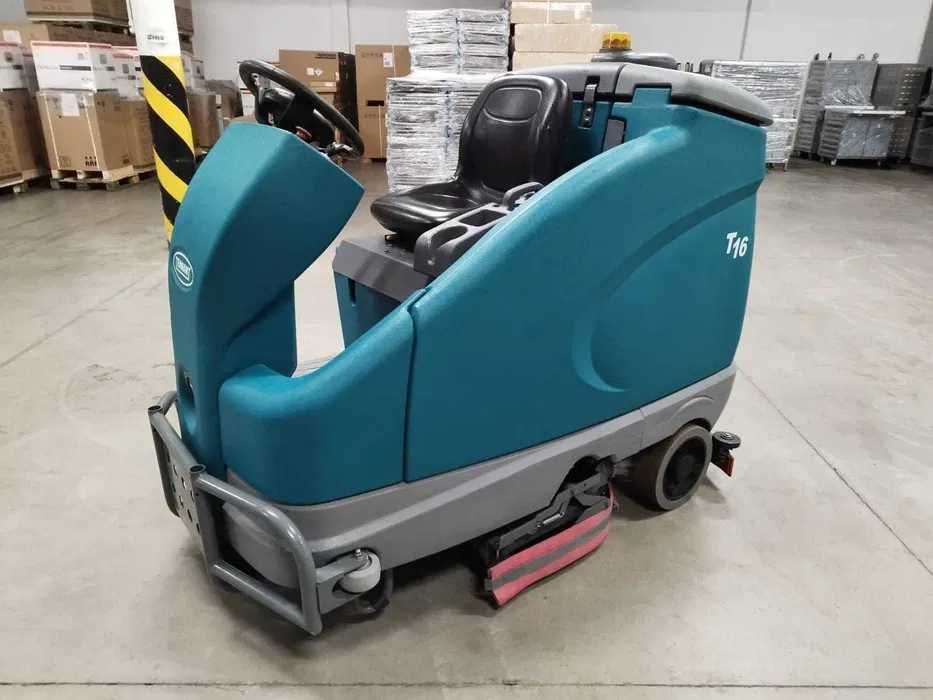 Wynajem maszyna czyszcząca (szorowarka, zamiatarka, myjka do posadzki)