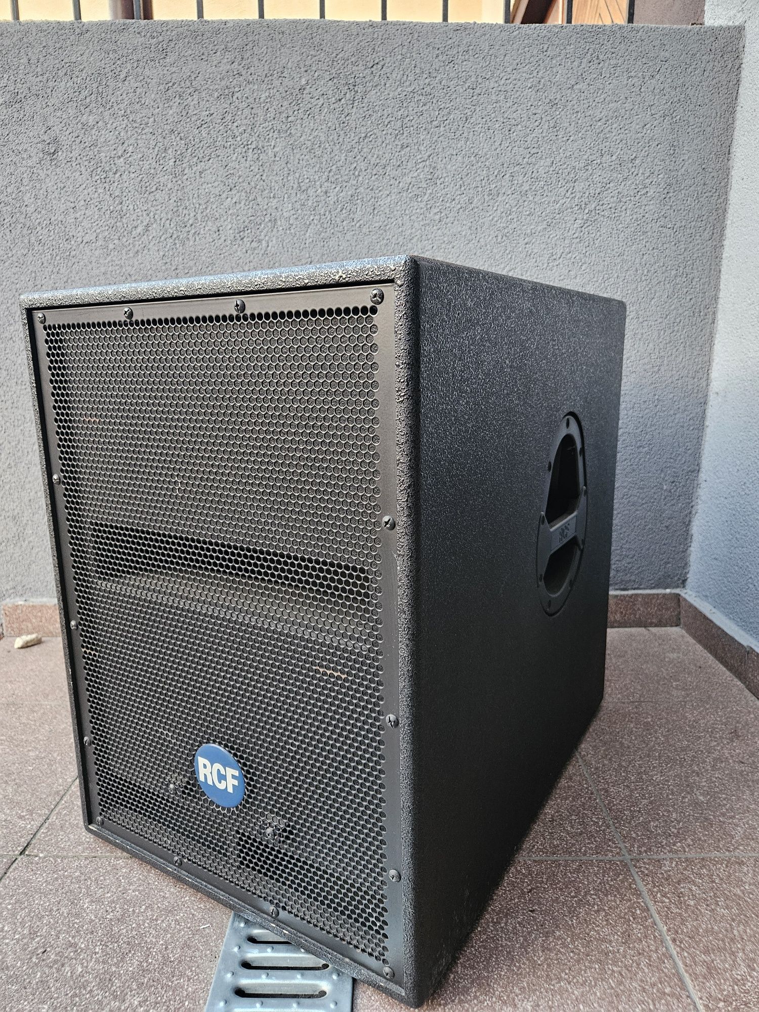 RCF ART 705 AS subwoofer aktywny 15″ 700W