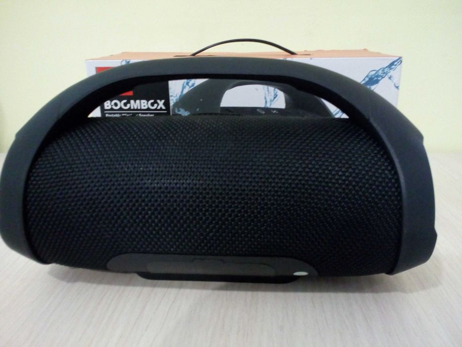 Колонка JBL Boombox mini Black потужний звук у компактному форматі