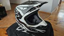 Kask motocyklowy Fox V1