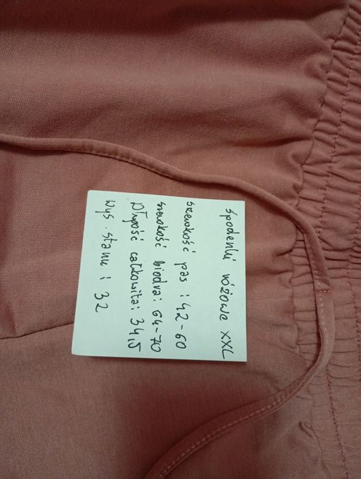 Spodenki różowe 44 xxl