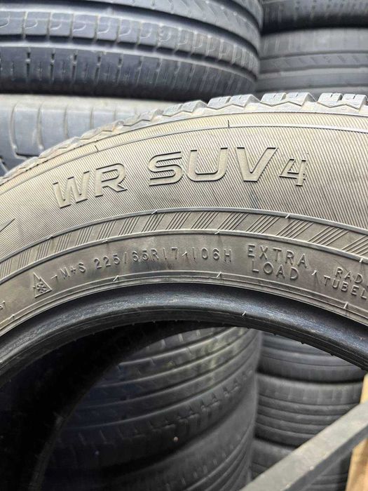 225/65 R17 Nokian комплект зима