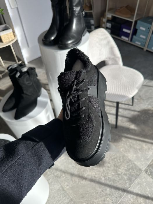 Кросівки зимові на платформі, легенькі