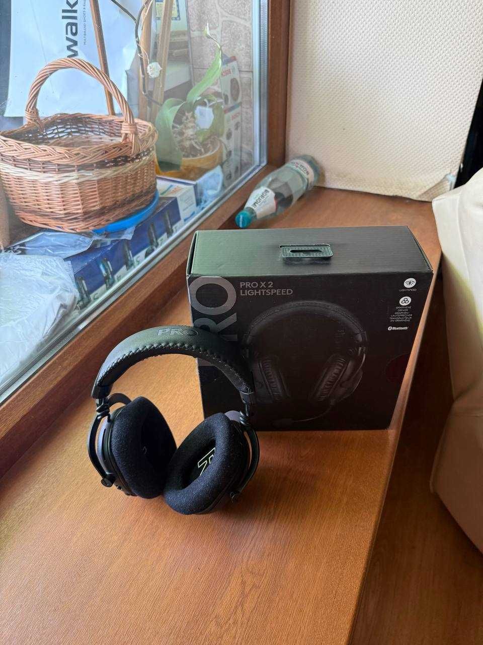 Ігрові навушники - logitech pro x2 lightspeed
