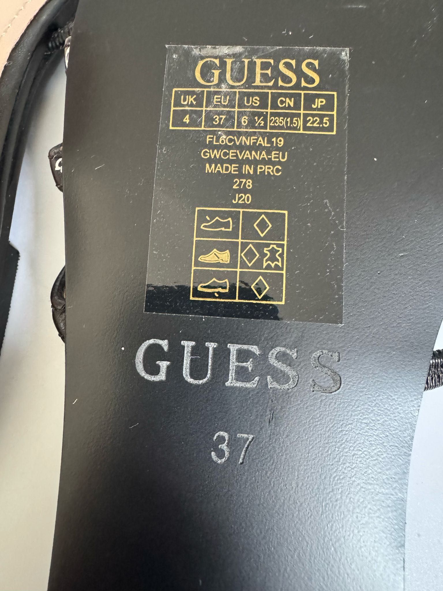 Nowe klapki damskie GUESS czarne 37