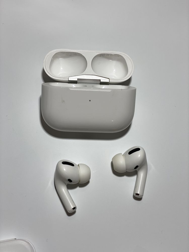 AirPods Pro 1-го покоління