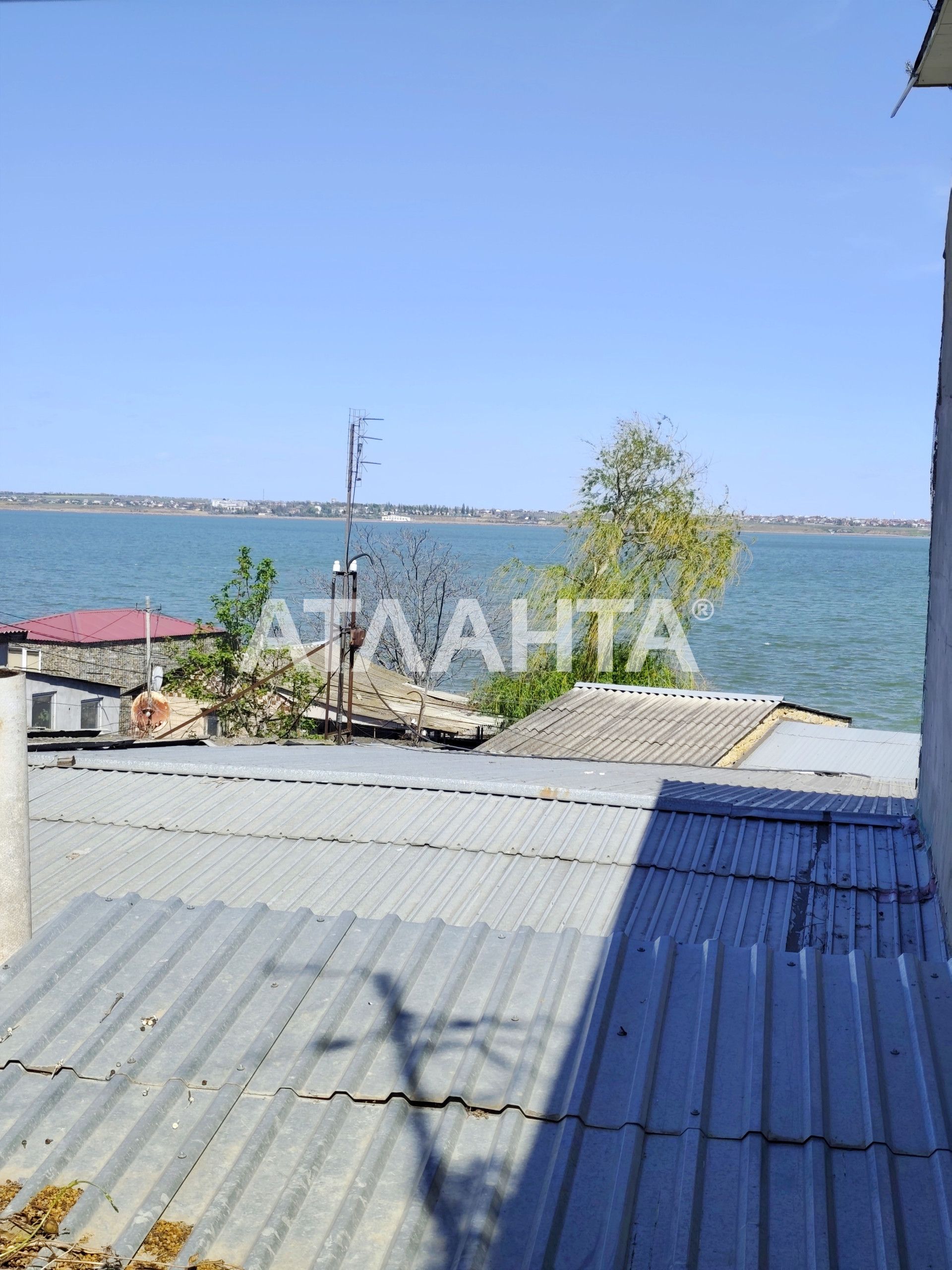 Продам двухуровневую зимнюю дачу у Лимана!