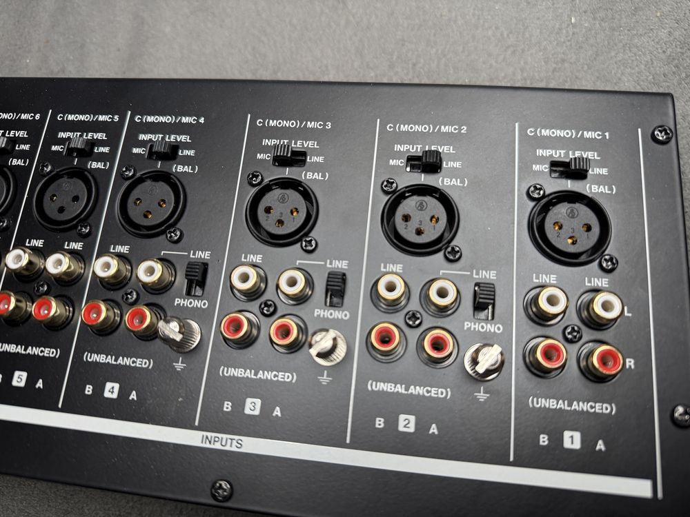 Tascam mikser mz-372