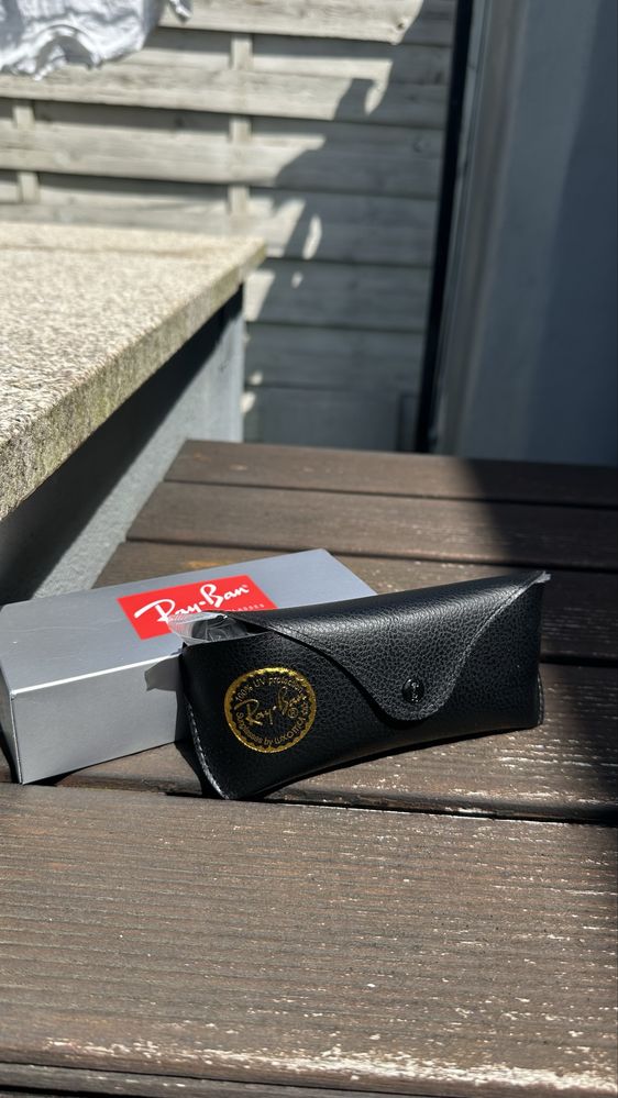 oculos rayban novos ainda em caixa