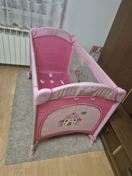 Łóżeczko turystyczne