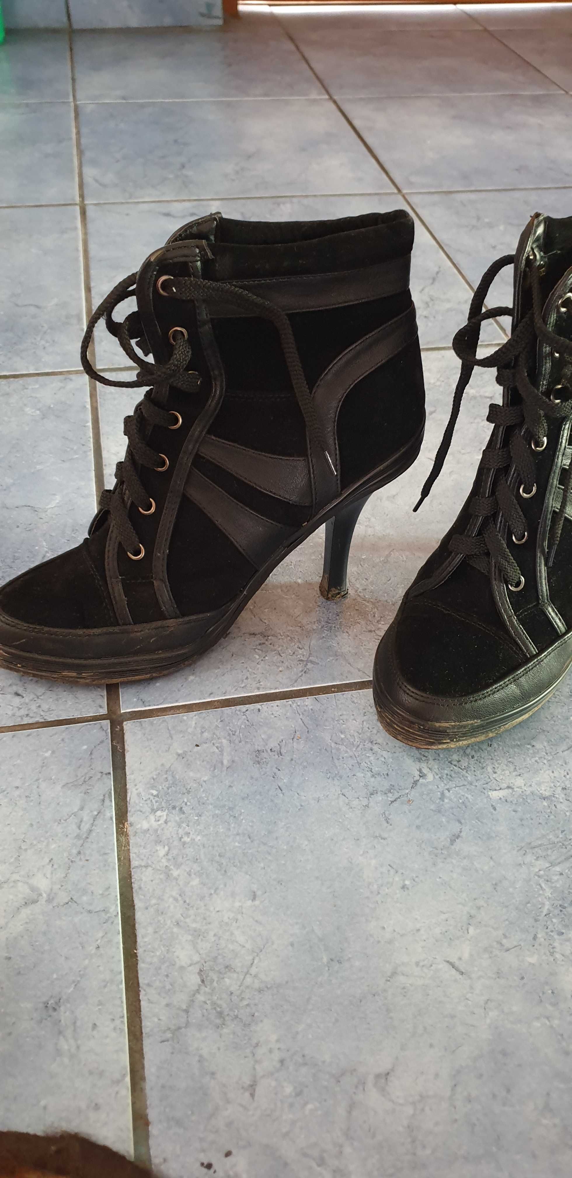 Buty na obcasie r  40 za 10zl