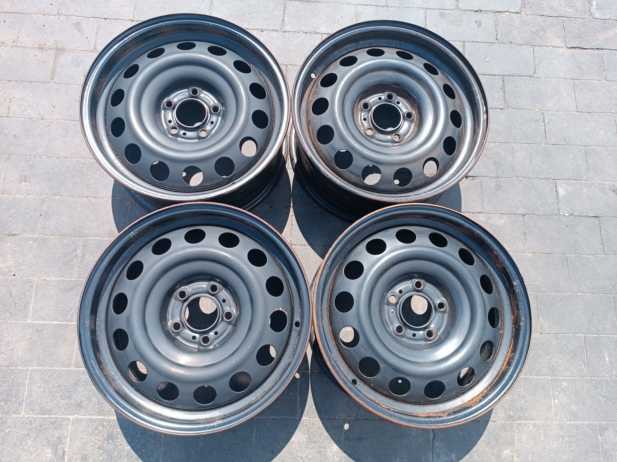 Felgi stalowe Opel Grandland X 5x108 ET44 7J16