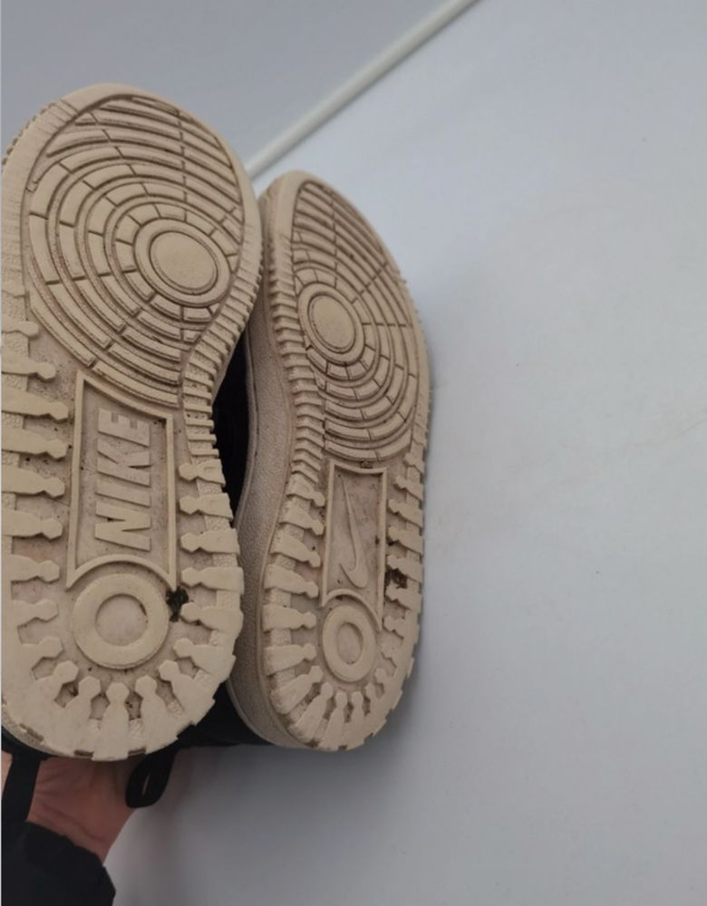 Zimowe ocieplane buty męskie nike za kostkę