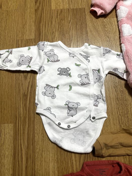 Чоловічки, боді, лосінки, для пеленання немовля 56-62