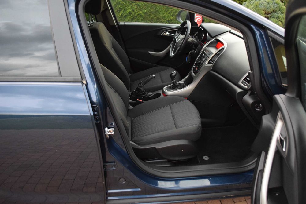 Opel Astra Klima! Tempomat! 1,4 Turbo! Serwis! z Niemiec! Opłacona!
